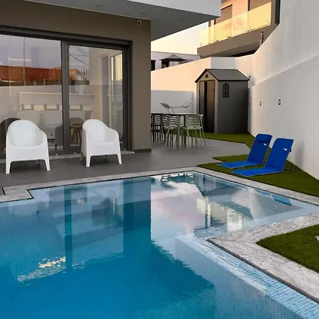 Luxury House With Pool And Near Lisbon Villa *